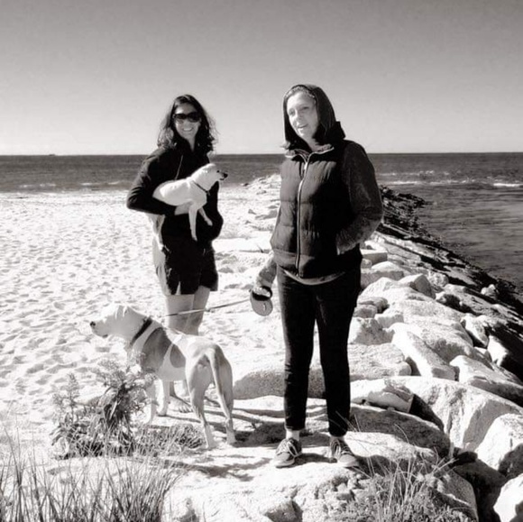 Meet your Posher, Lisa - Picture 3 of 4